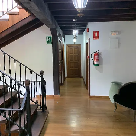 Konukevi El Jardin De Angela 3*