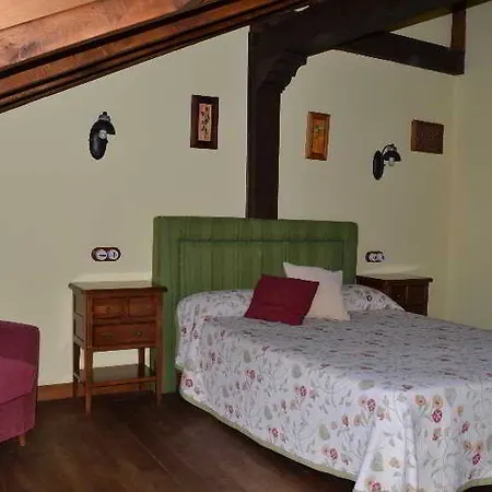 Guest house El Jardin De Angela Santander