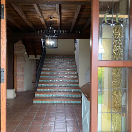 El Jardin De Angela בית הארחה